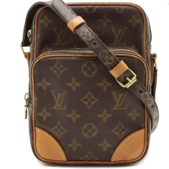 Louis Vuitton Monogram Amazone Crossbody Shoulder Bag - Picture 2 of 15